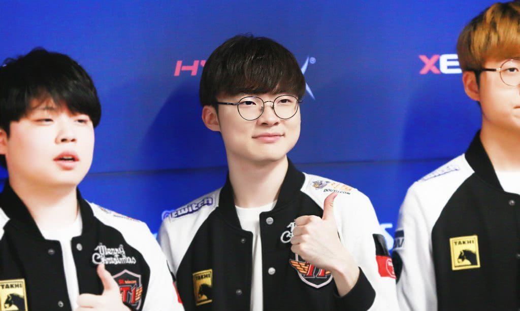 RNG教练：我今天暴怒，对选手发了很大的火