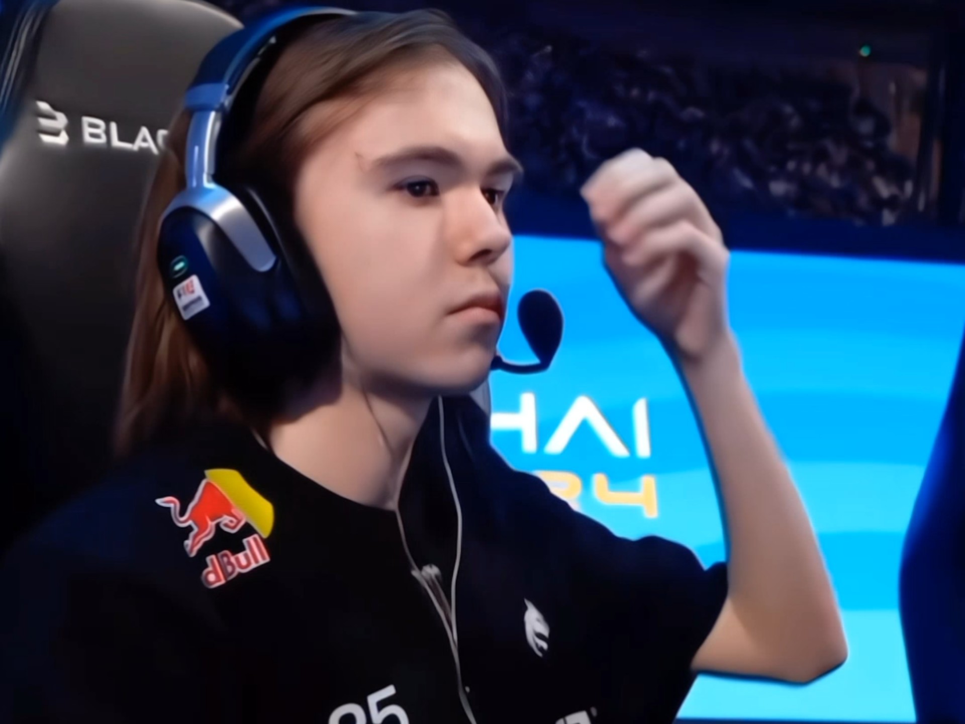 NAVI成为ESL职业联赛第20赛季的冠军